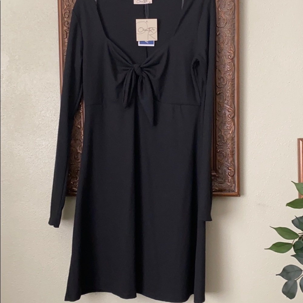 Black long sleeve dress